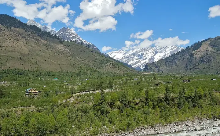 Beas valley near Manali with snowy peaks